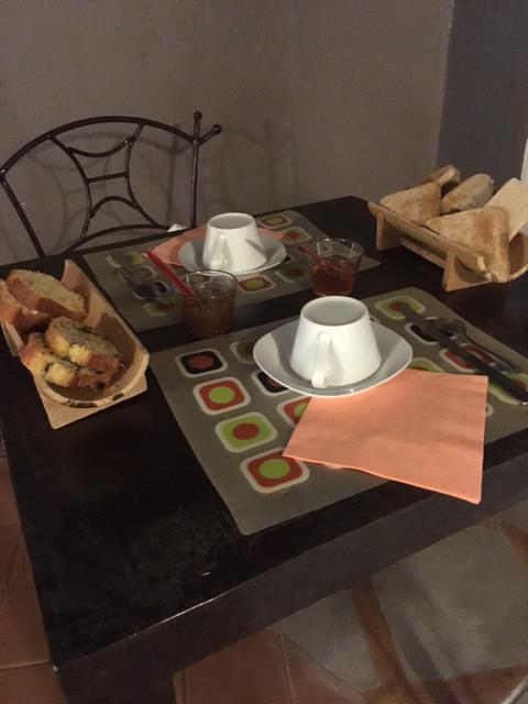 Esprit D'Ailleurs Bed & Breakfast Baillargues Ngoại thất bức ảnh